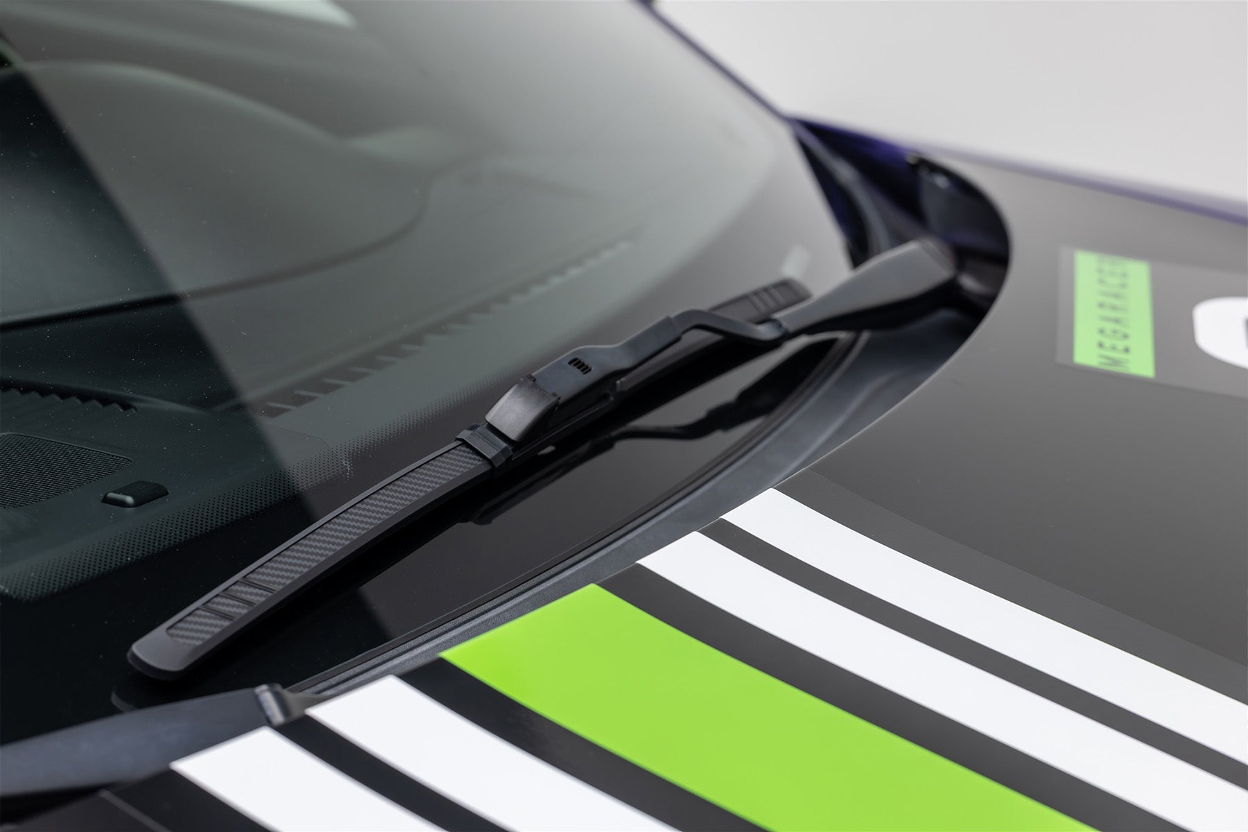 Mega Racer carbon fiber wiper blades windshield wiper blades car accessories sport cars Porsche 911 991 GTS 